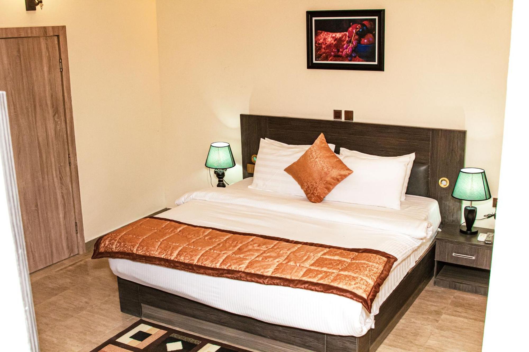 Beni Gold Hotel, Ikoyi לגוס מראה חיצוני תמונה
